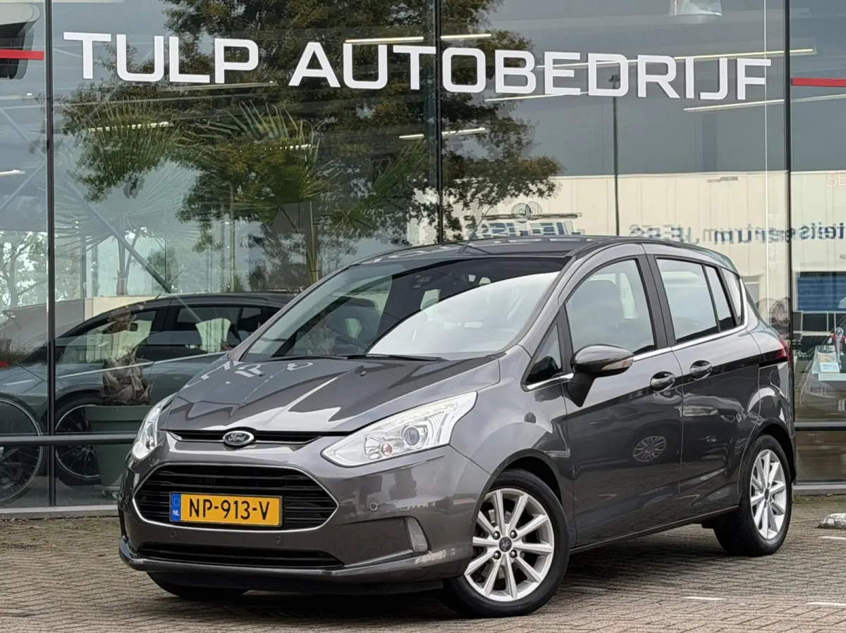 1.0 EcoBoost Titanium 1e eig Navi clima trekhaak