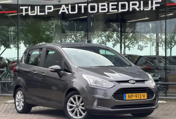 1.0 EcoBoost Titanium 1e eig Navi clima trekhaak