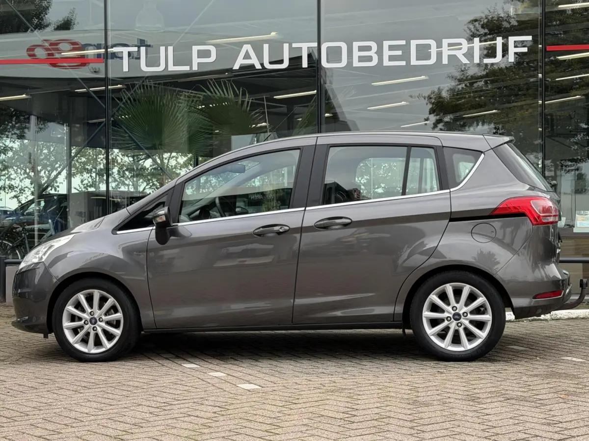 1.0 EcoBoost Titanium 1e eig Navi clima trekhaak