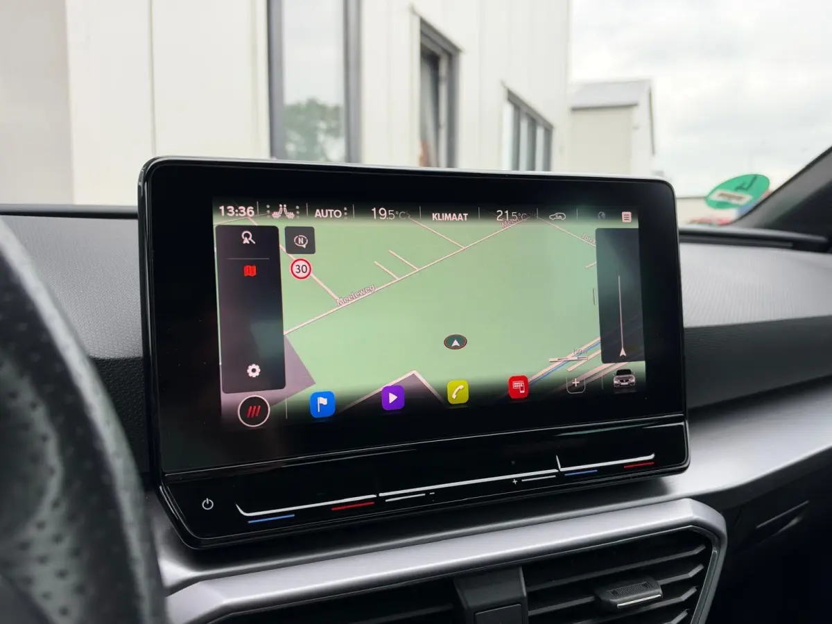 1.5 eTSI FR Automaat | Panorama | Virtual Cockpit | Camera | CarPlay | Climate | Adaptive Cruise | Navigatie | Stoelverwarming | Trekhaak