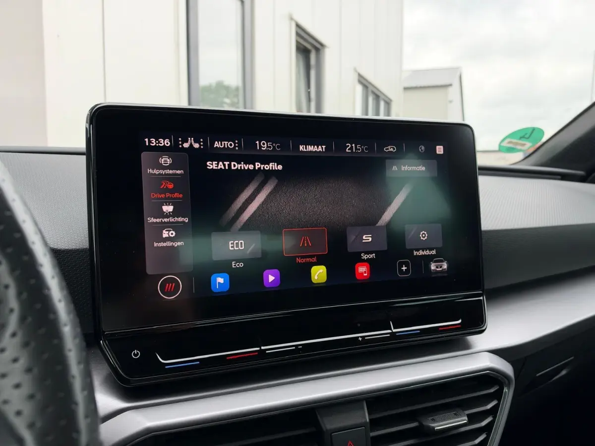 1.5 eTSI FR Automaat | Panorama | Virtual Cockpit | Camera | CarPlay | Climate | Adaptive Cruise | Navigatie | Stoelverwarming | Trekhaak