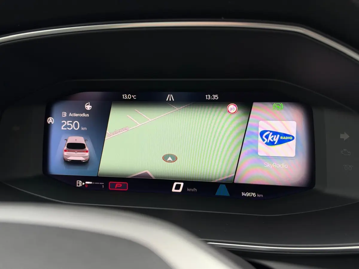1.5 eTSI FR Automaat | Panorama | Virtual Cockpit | Camera | CarPlay | Climate | Adaptive Cruise | Navigatie | Stoelverwarming | Trekhaak