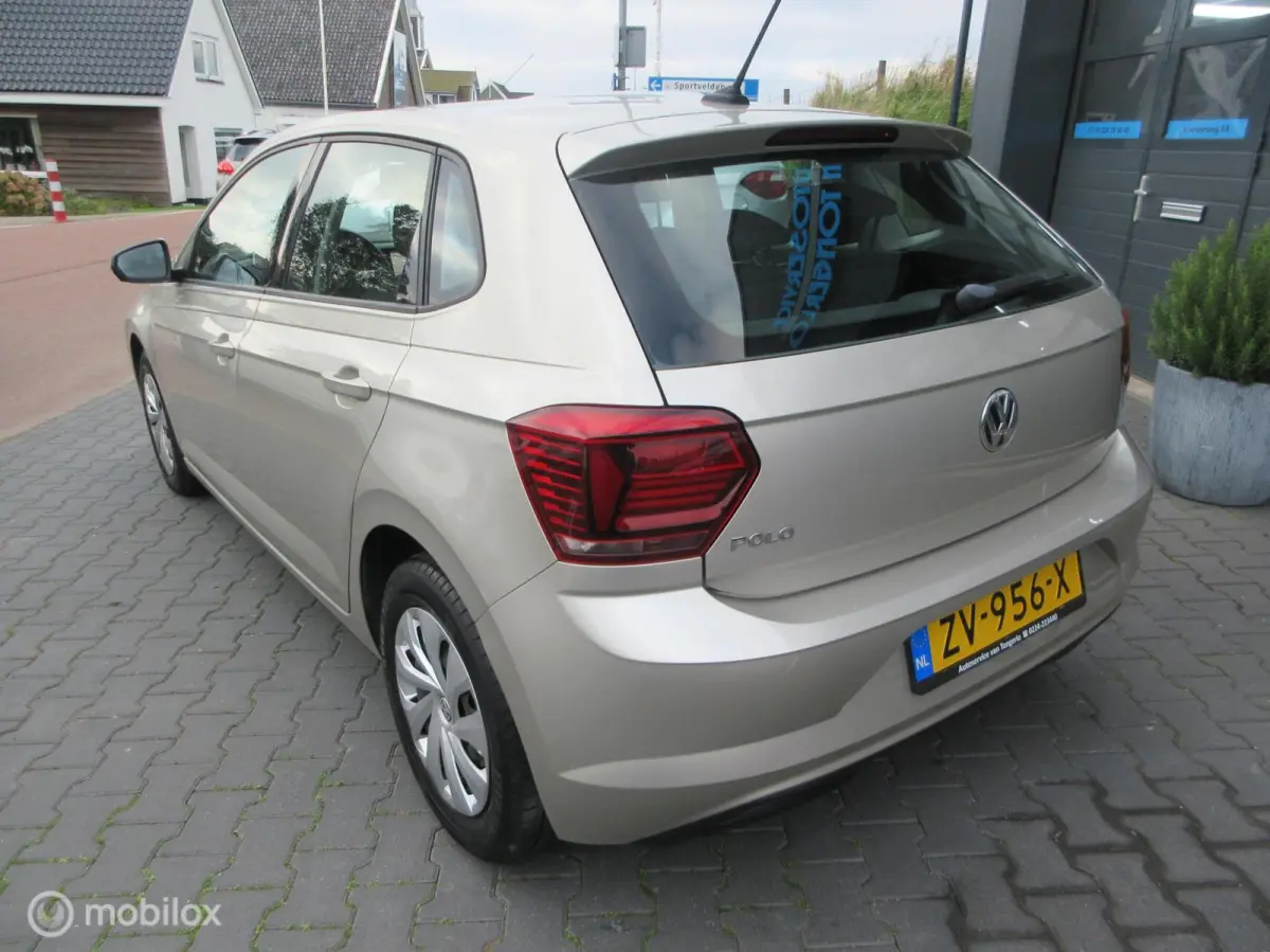 1.0 TSI Comfortline 5drs 130dkm Airco Cruise Carplay