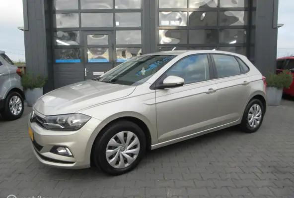 1.0 TSI Comfortline 5drs 130dkm Airco Cruise Carplay