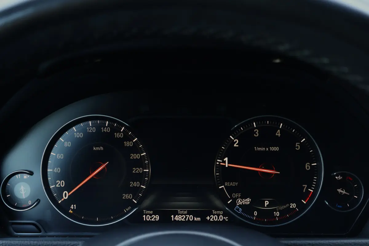 418i M-Sport LCI High Executive Automaat | 19 Inch | Digital Cockpit | Stoelverwarming | Leer | HiFi Audio | DAB | Keyless | M-Pakket