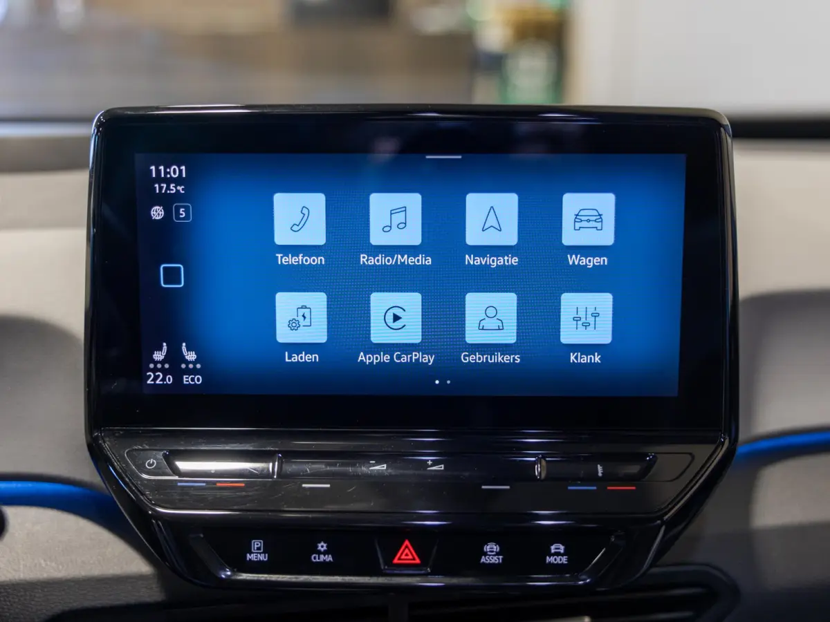 First Max 58 kWh SOH 89% / 204pk / Panorama dak / Head-Up display / Stoel en stuur verwarming /