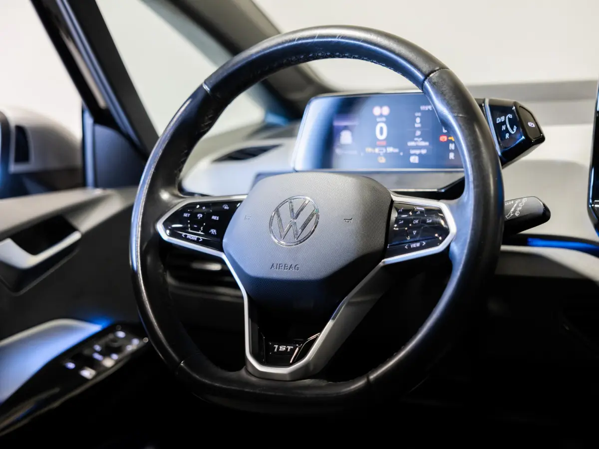 First Max 58 kWh SOH 89% / 204pk / Panorama dak / Head-Up display / Stoel en stuur verwarming /