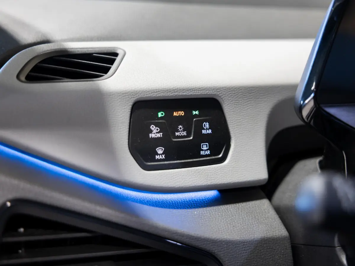 First Max 58 kWh SOH 89% / 204pk / Panorama dak / Head-Up display / Stoel en stuur verwarming /