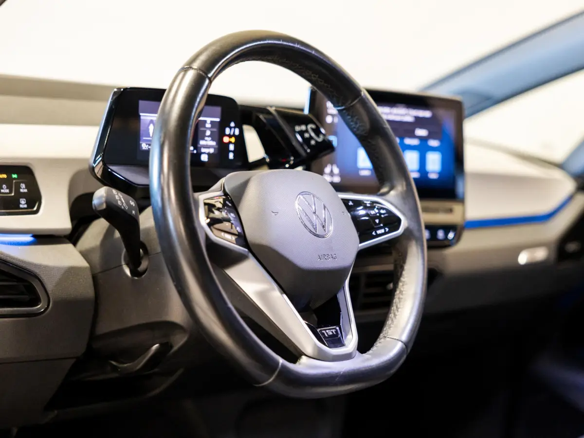 First Max 58 kWh SOH 89% / 204pk / Panorama dak / Head-Up display / Stoel en stuur verwarming /