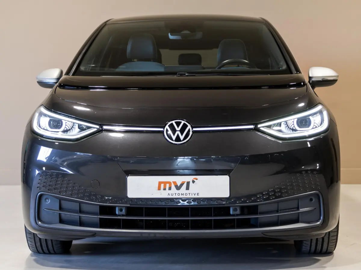 First Max 58 kWh SOH 89% / 204pk / Panorama dak / Head-Up display / Stoel en stuur verwarming /