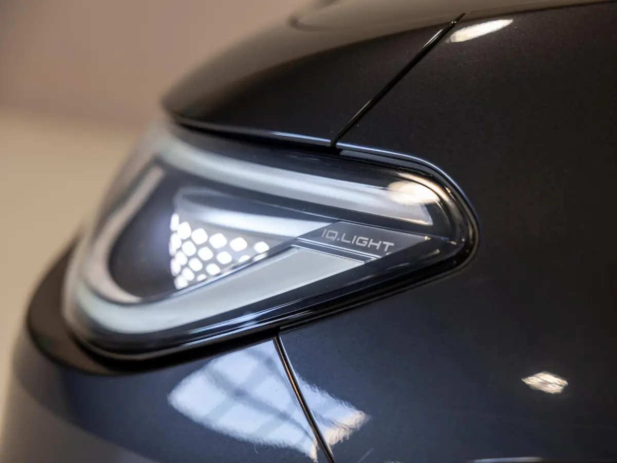 First Max 58 kWh SOH 89% / 204pk / Panorama dak / Head-Up display / Stoel en stuur verwarming /