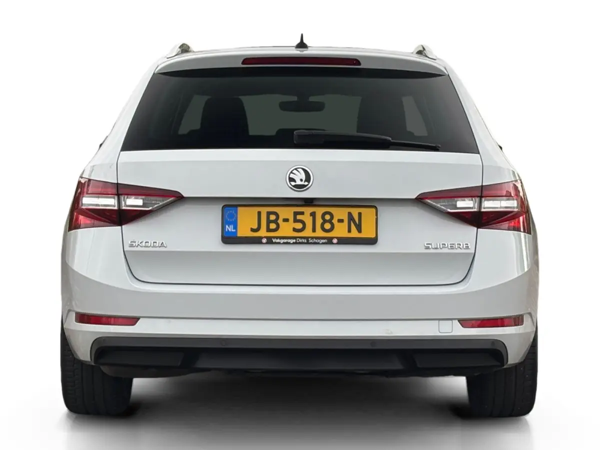 1.8 TSI 180 PK Style Business ✅ Pano ✅ ACC ✅ Camera