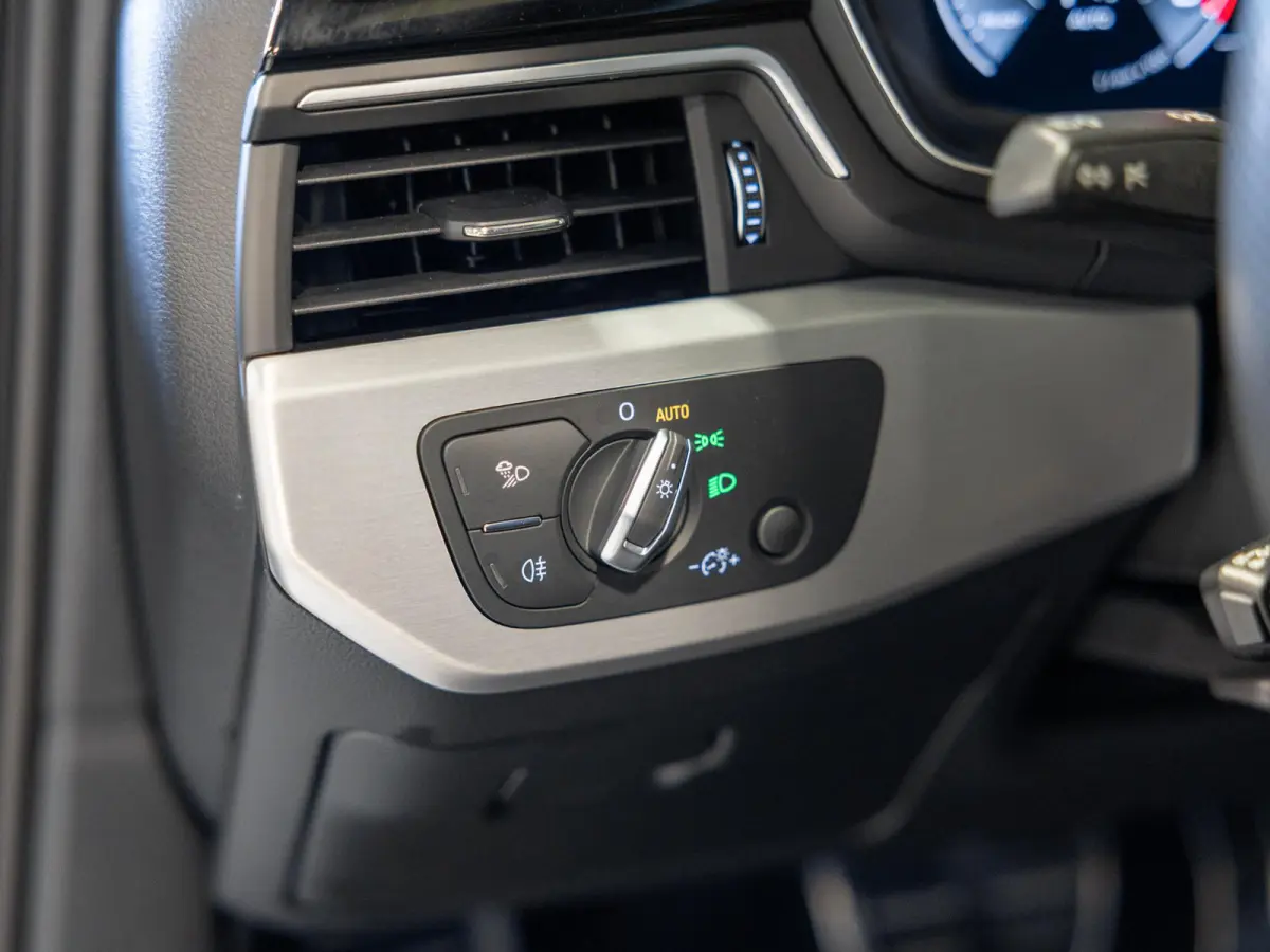35 TFSI S-Line edition / 150pk / NAP / Panorama dak / Sfeerverlichting / Stoelverwarming / Achteruitrij camera /