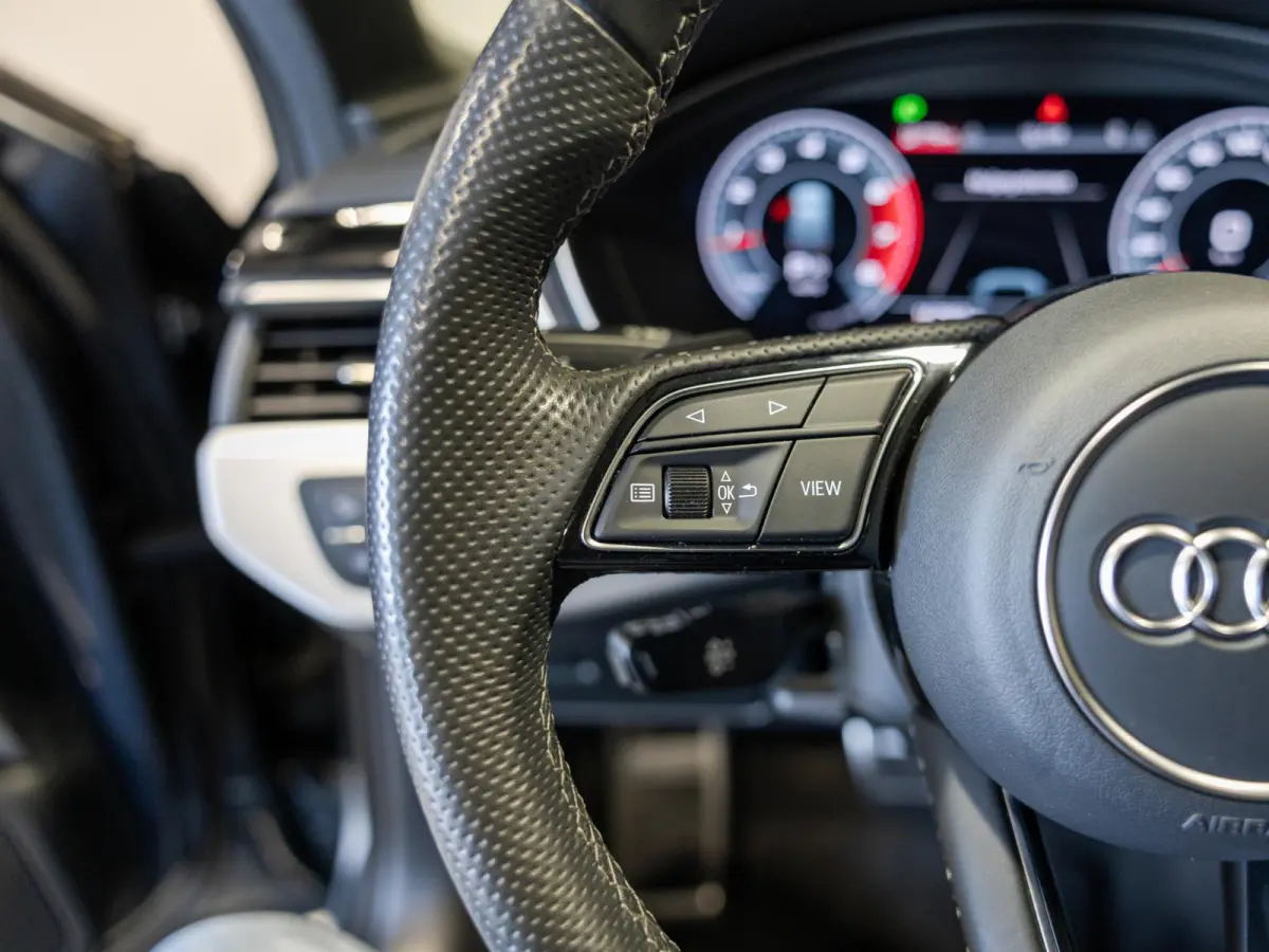 35 TFSI S-Line edition / 150pk / NAP / Panorama dak / Sfeerverlichting / Stoelverwarming / Achteruitrij camera /
