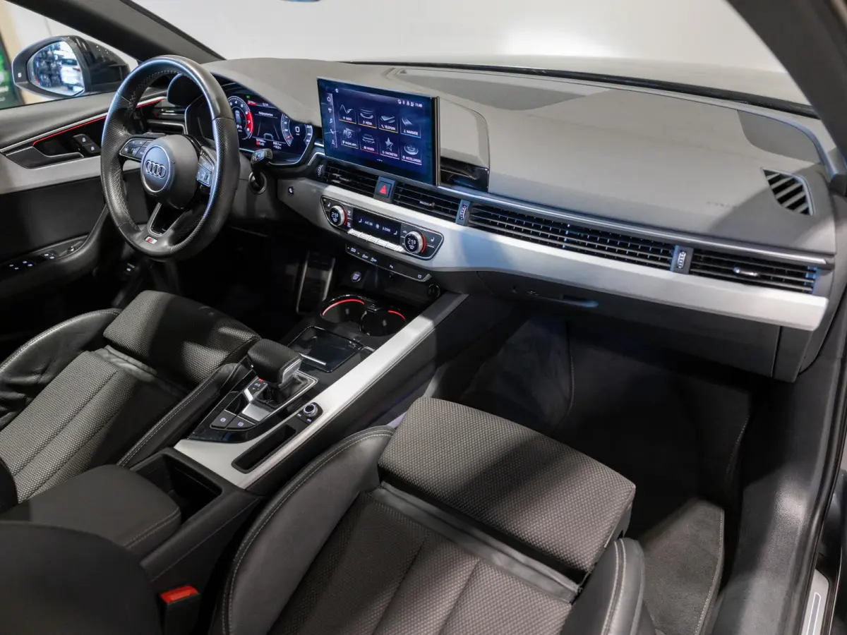 35 TFSI S-Line edition / 150pk / NAP / Panorama dak / Sfeerverlichting / Stoelverwarming / Achteruitrij camera /