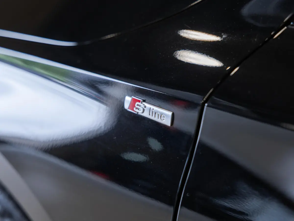 30 TFSI S-Line edition / 110pk / NAP / Afgevlakt stuurwiel /