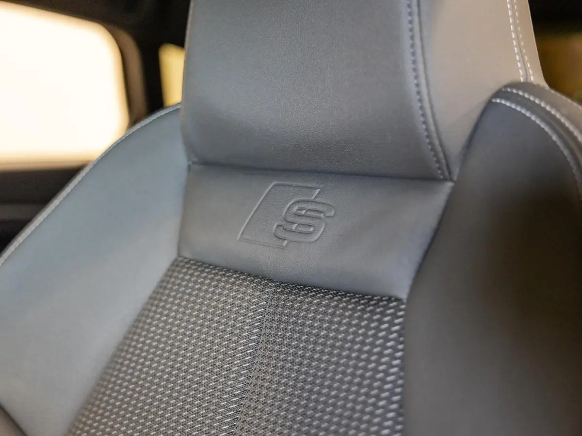 30 TFSI S-Line edition / 110pk / NAP / Afgevlakt stuurwiel /