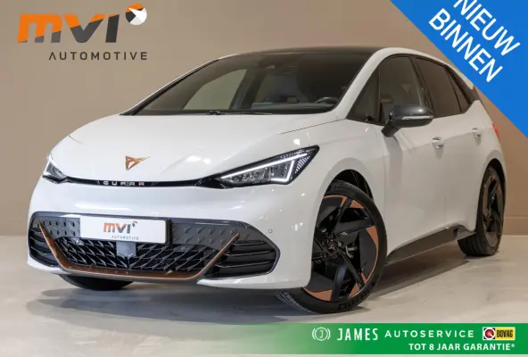 Copper Edition One 62 kWh SOH 91% / 204pk / Panorama dak / Rondomzicht camera / Elektrische stoelverstelling /