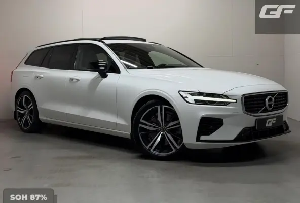 2.0 T8 Twin Engine AWD R-Design Pano H/K 360° HUD Trekh.