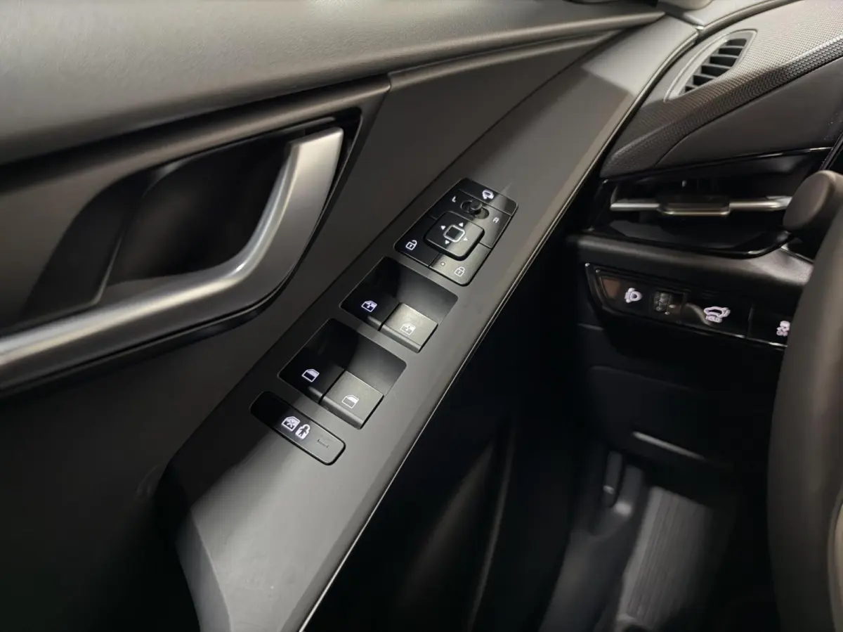 Edition 64.8 kWh Pano HUD Camera Carplay Stoel/Stuur verwarming