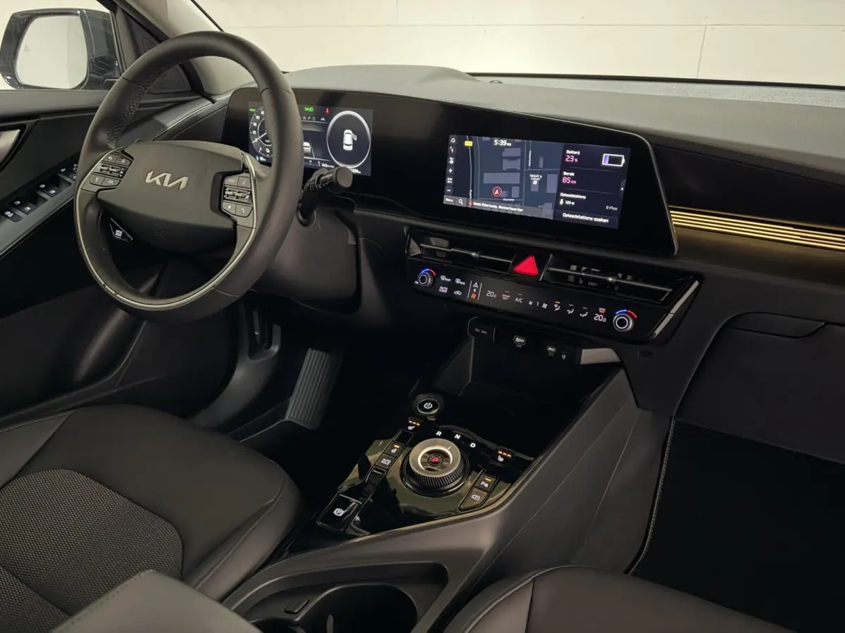 Edition 64.8 kWh Pano HUD Camera Carplay Stoel/Stuur verwarming