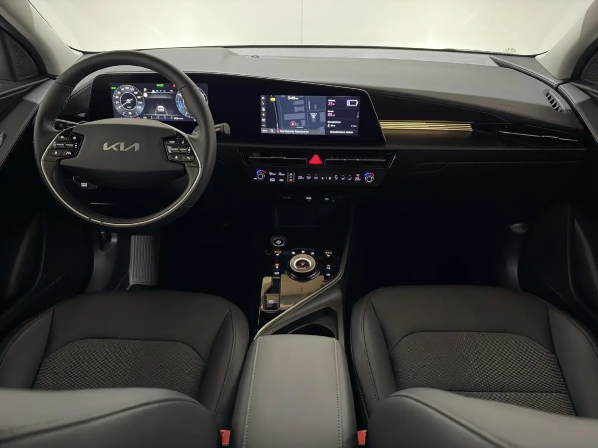 Edition 64.8 kWh Pano HUD Camera Carplay Stoel/Stuur verwarming