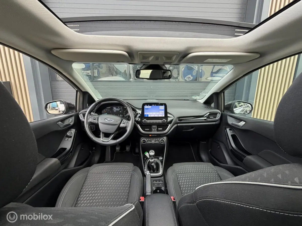 1.0 EcoBoost Titanium | Pano | B&O | Camera |VOL