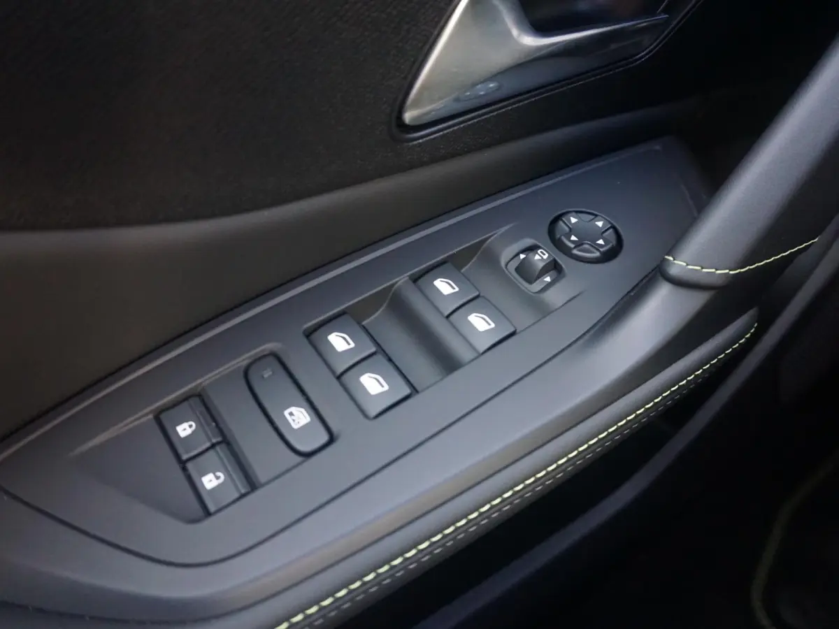 GT Avantage 58 kWh Panoramadak