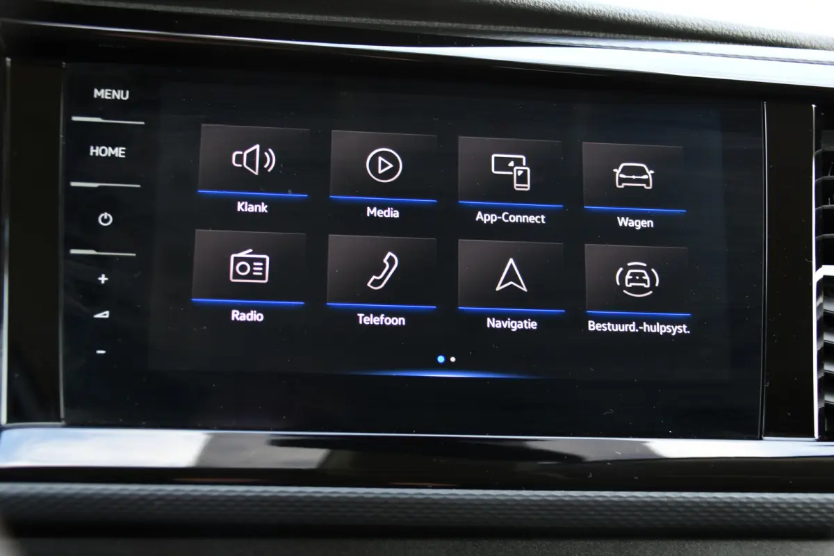 2.0 TDI L2H1 30 DC Bulli Virtual, Adpatieve Cruise, Carplay, LED, Leder, Stoelverwarming, Trekhaak, Automaat, Uniek!
