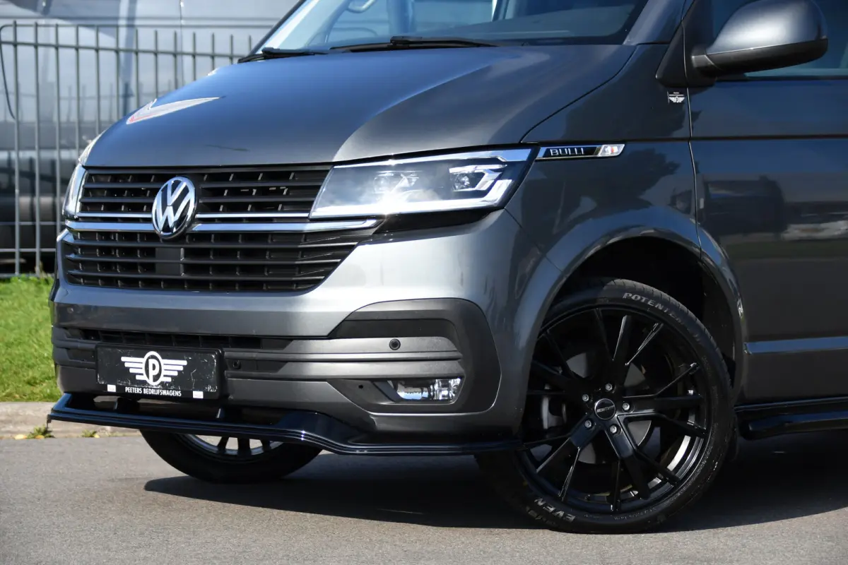 2.0 TDI L2H1 30 DC Bulli Virtual, Adpatieve Cruise, Carplay, LED, Leder, Stoelverwarming, Trekhaak, Automaat, Uniek!