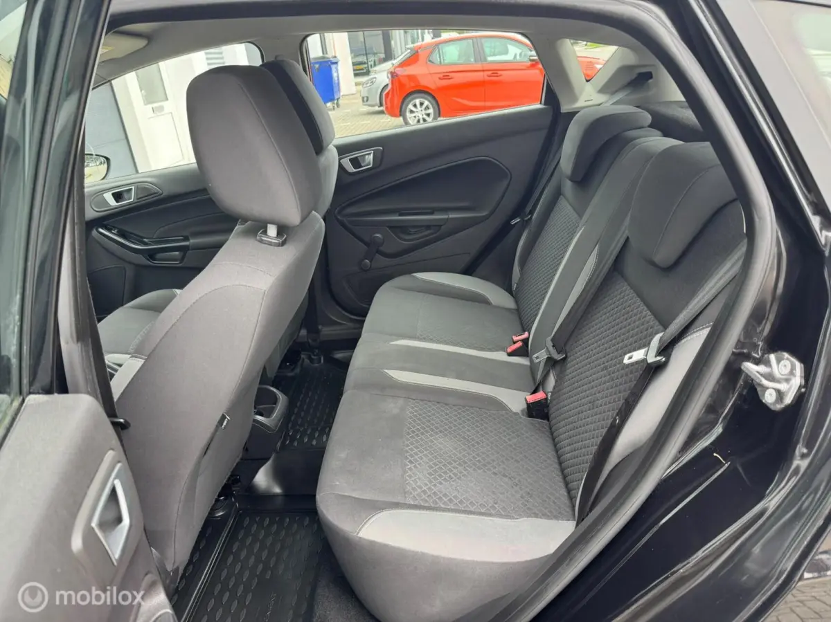 1.0 EcoBoost Titanium 5DRS, Airco,St verw,Nw APK