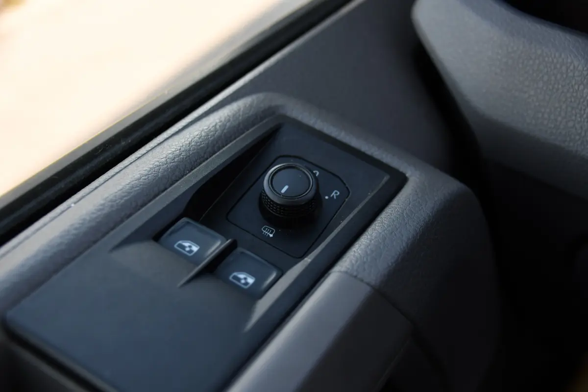 3.180 35 2.0 L3H2 DC PB Edition Camera, Cruise, Carplay, LED, 177pk, Automaat, Sensoren, Multimedia, Uniek!