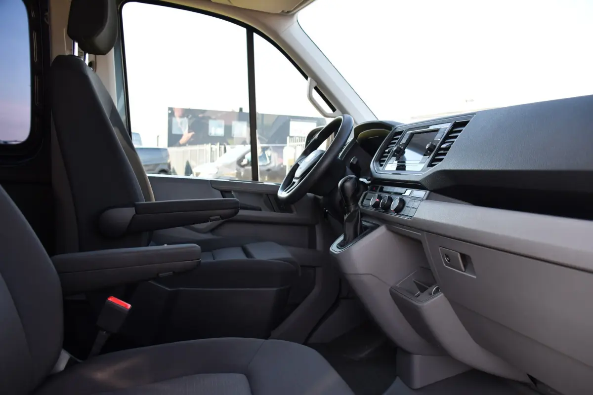 3.180 35 2.0 L3H2 DC PB Edition Camera, Cruise, Carplay, LED, 177pk, Automaat, Sensoren, Multimedia, Uniek!