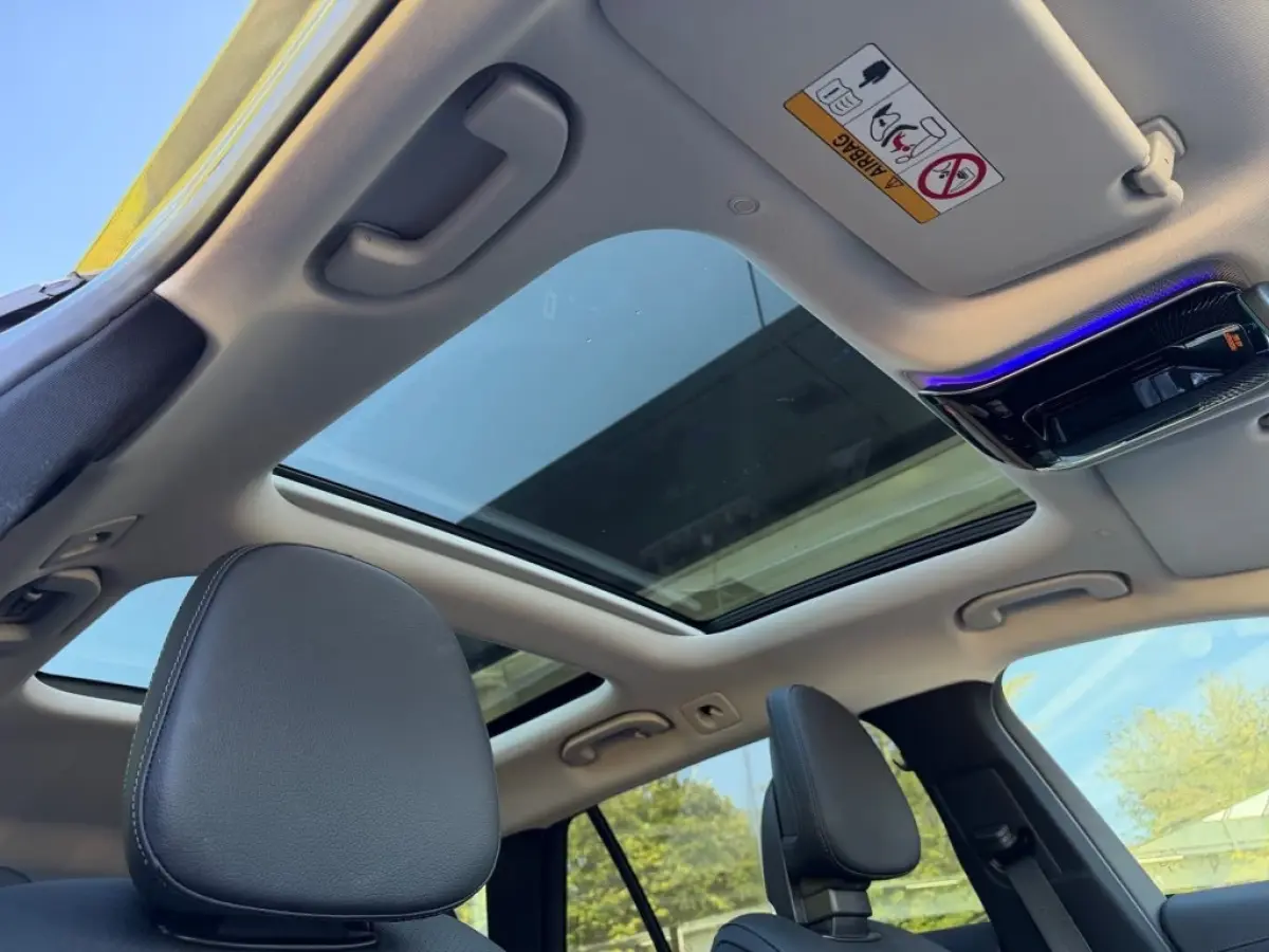 300e T AVANTGARDE ** LED, PANO, TREKH, MEMORY, BURMESTER, WINTER, 18-inch LMV ** Ex MB-AG - UNFALLFREI ** ** INFORMEER OOK NAAR ONZE AANTREKKELIJKE FINANCIAL-LEASE TARIEVEN **
