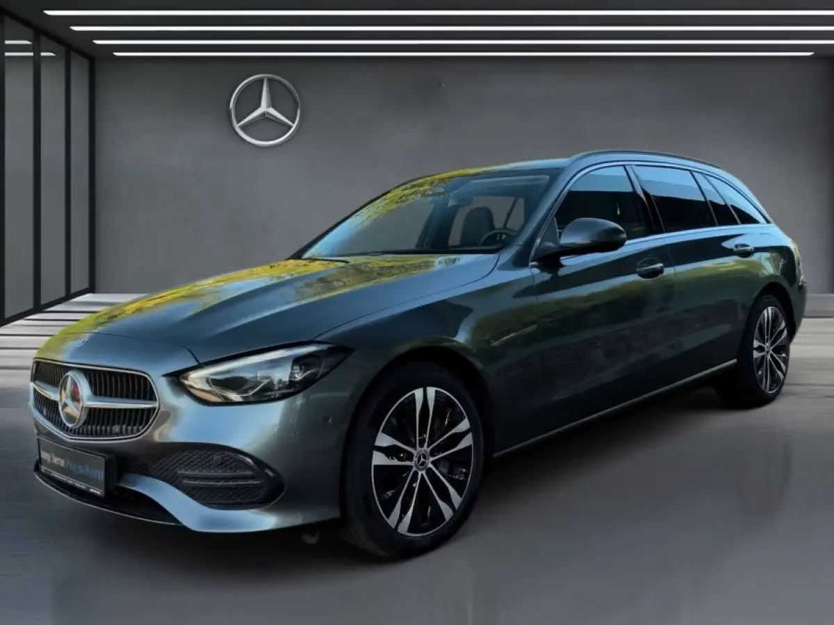 300e T AVANTGARDE ** LED, PANO, TREKH, MEMORY, BURMESTER, WINTER, 18-inch LMV ** Ex MB-AG - UNFALLFREI ** ** INFORMEER OOK NAAR ONZE AANTREKKELIJKE FINANCIAL-LEASE TARIEVEN **