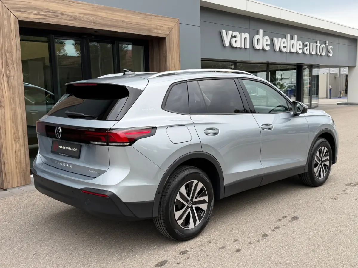 1.5 eHybrid Life | Trekhaak | Elek. Achterklep | 360 Camera | Rijklaar incl. verlengde garantie