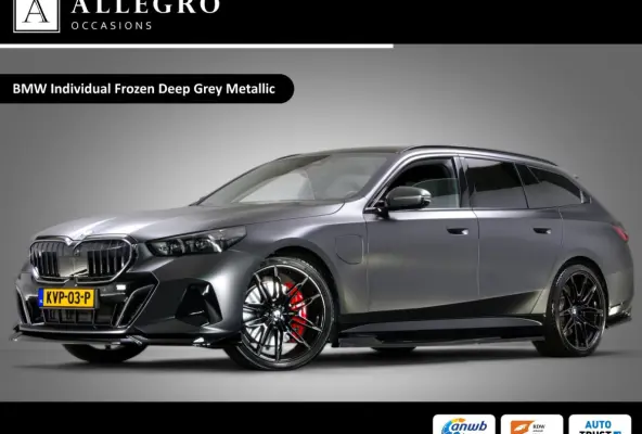 550e xDrive M-Sport (MAXTON, 4-WIELBESTURING, PANO, HARMAN/KARDON, STOELVENTILATIE, HEAD-UP, SFEERVERLICHTING)