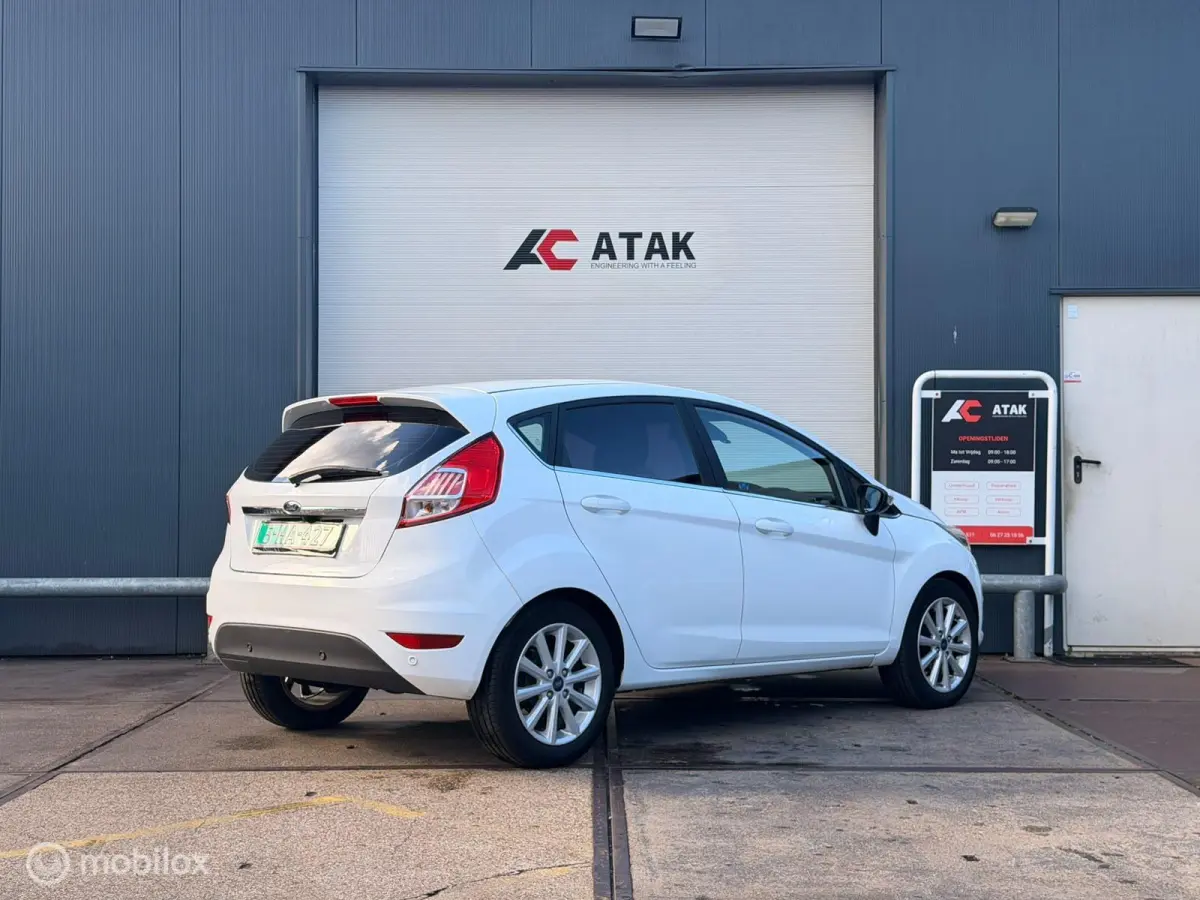1.0 EcoBoost Titanium Automaat