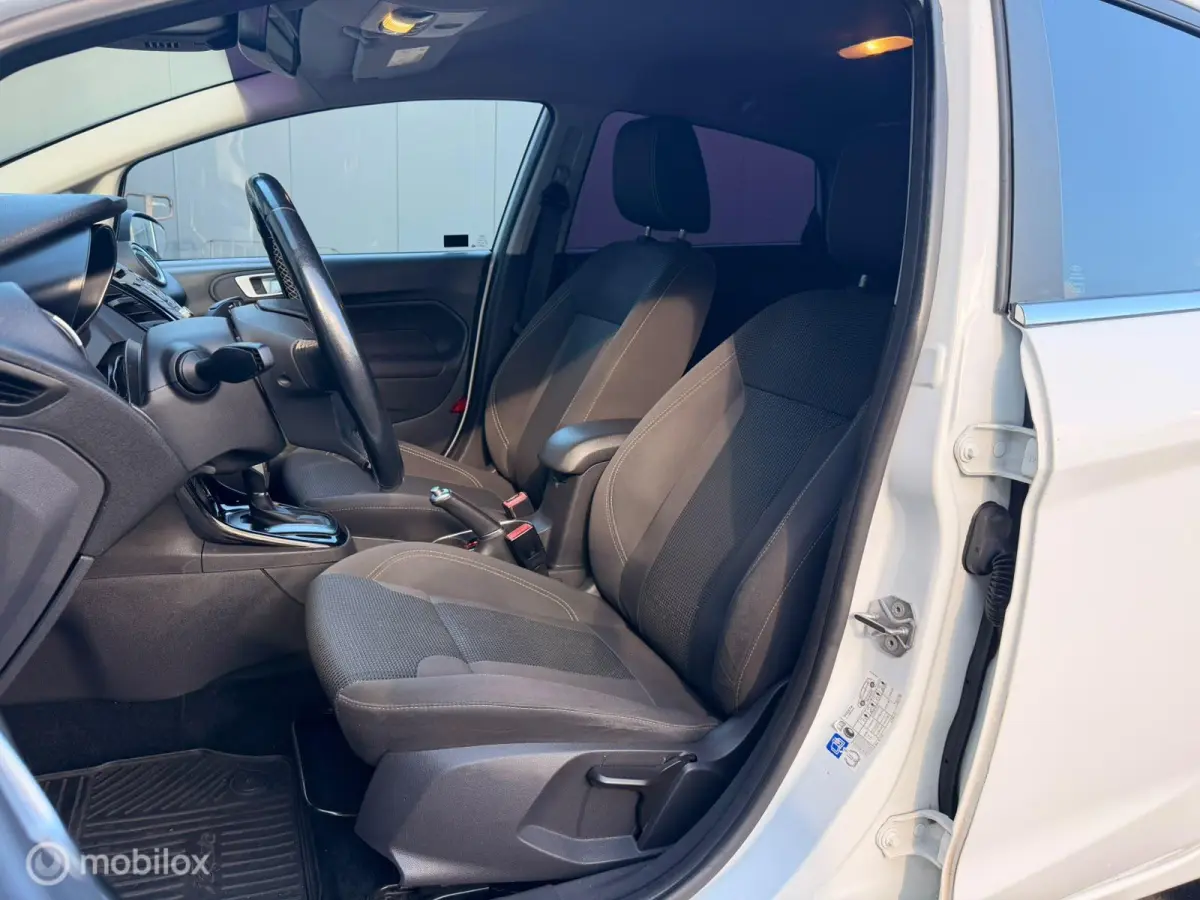 1.0 EcoBoost Titanium Automaat
