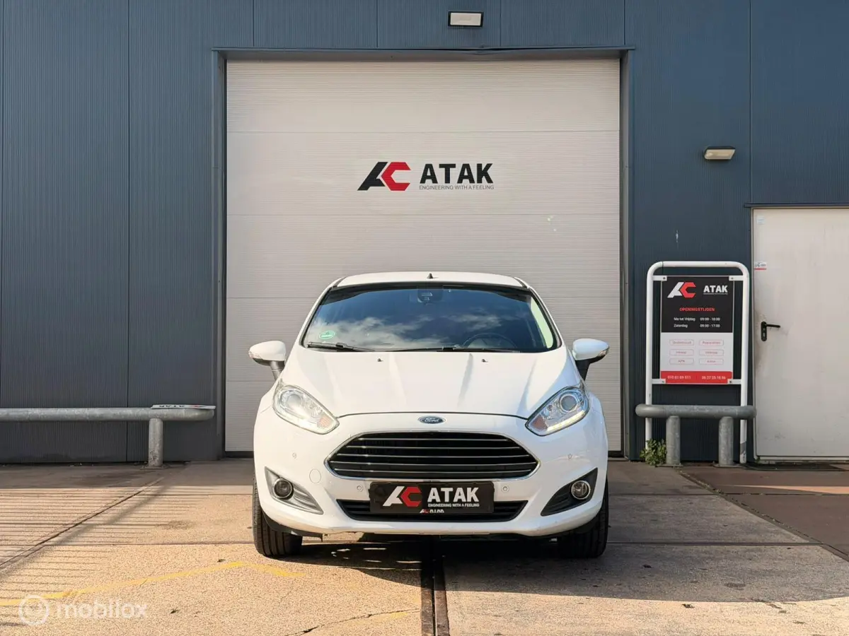 1.0 EcoBoost Titanium Automaat