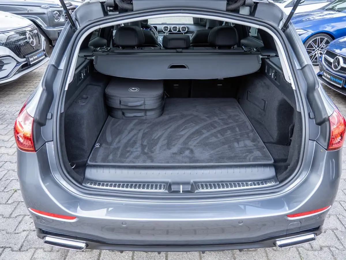 300e AMG ** HIGH LED, DISTR, PANO, MEMORY, WINTER, NIGHT, ** UNFALLFREI - Ex. MB-AG ** ** INFORMEER OOK NAAR ONZE AANTREKKELIJKE FINANCIAL-LEASE TARIEVEN **