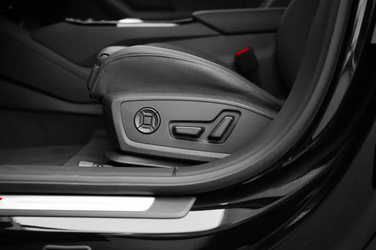 S edition | Audi smartphone interface | Comfortsleutel | Elektrisch instelbare voorstoelen