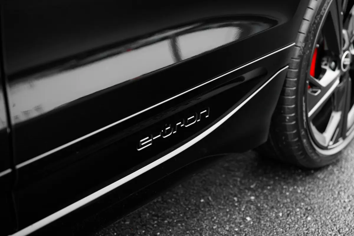S edition | Audi smartphone interface | Comfortsleutel | Elektrisch instelbare voorstoelen
