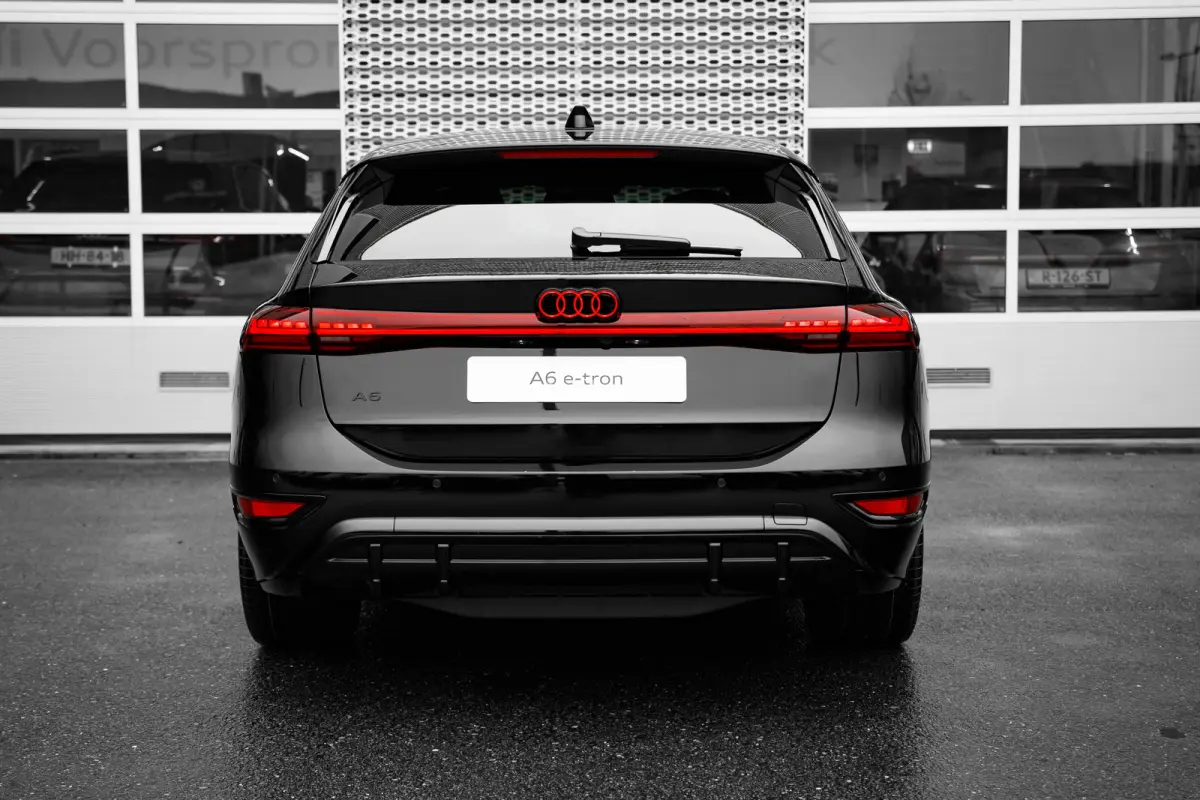 S edition | Audi smartphone interface | Comfortsleutel | Elektrisch instelbare voorstoelen
