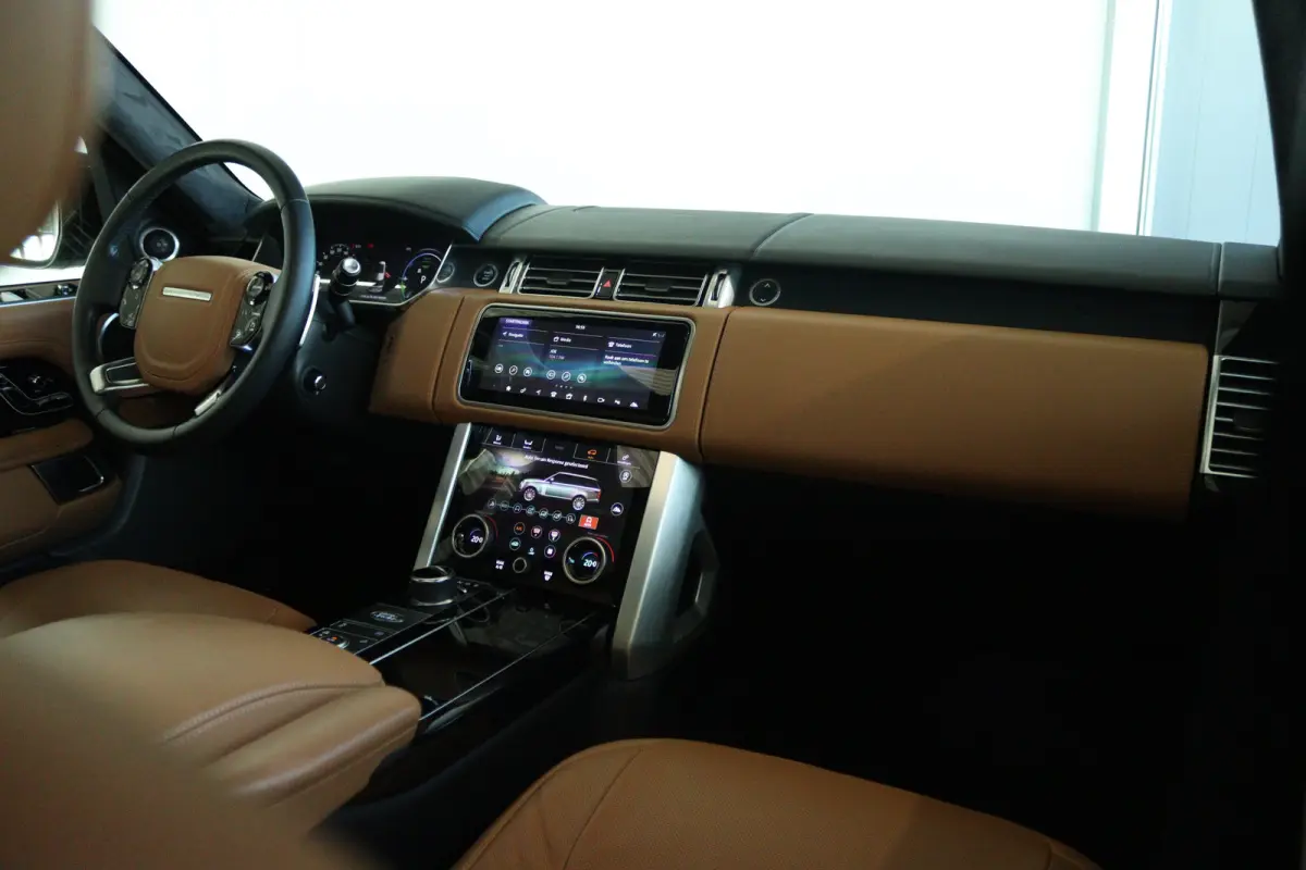 2.0 P400e Autobiography | Adapt. Cruise | Laser | Massage | Schuifdak | 360 Camera | Stoelventilatie V/A | Luchtvering | Head-up | Meridian Audio | Keyless |