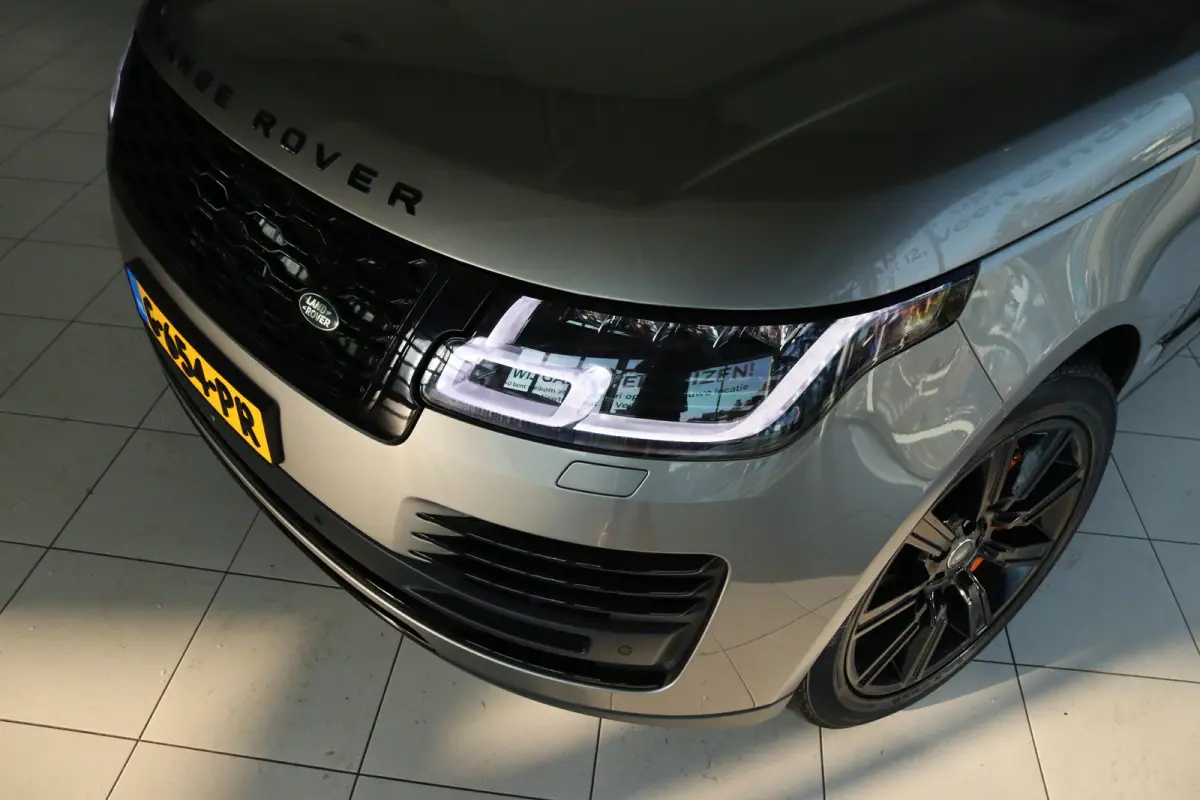 2.0 P400e Autobiography | Adapt. Cruise | Laser | Massage | Schuifdak | 360 Camera | Stoelventilatie V/A | Luchtvering | Head-up | Meridian Audio | Keyless |