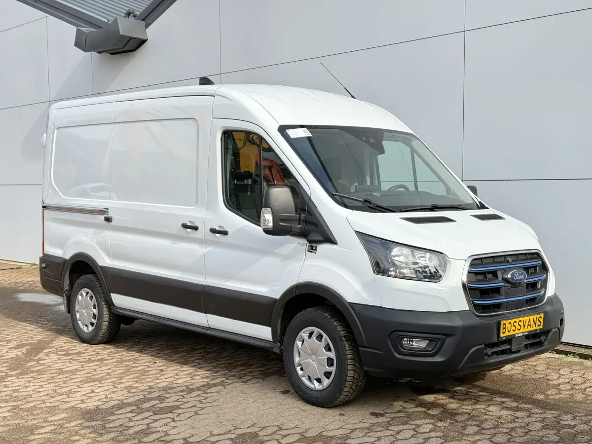 68kWh 184PK L2H2 316km WLTP 94,9% (SOH) Climate Control Cruise Control CarPlay Camera Navigatie Parkeersensoren v+a