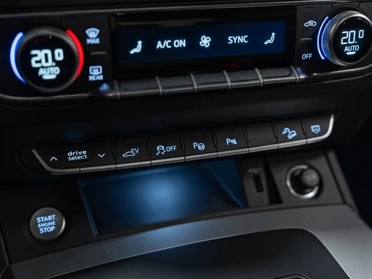 50 TFSIe Quattro Advanced Edition, Virtual Cockpit, Pano, 360 Cam, Voll Led, Clima, Cruise, PDC, Navi, Voll Onderhoud