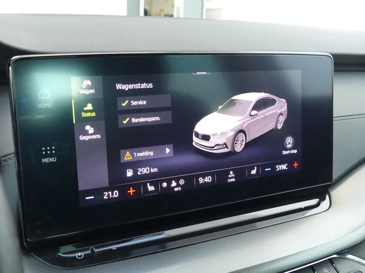 1.0 TSI Ambition | Airco (automatisch) | Apple Carplay/Android Auto|telefoonintegratie premium | DAB ontvanger