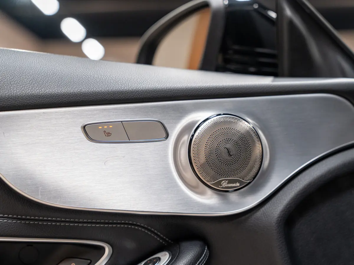180 AMG Line, Matt Grey, Night Pakket, Clima, Voll Led, Burmester, Cam, Private Glas, Voll Onderhoud